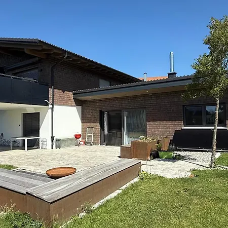 Weitblick - Zwei Schlafzimmer - Terrasse - Kamin *